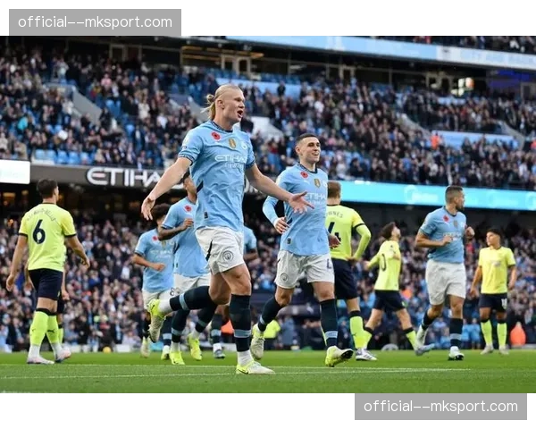 赛前最后一练:哈兰德、德布劳内状态良好,曼城全员健康出战 赛前最后一练:哈兰德、德布劳内状态良好,曼城全员健康出战