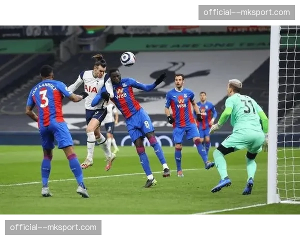 战报：托特纳姆热刺2-2战平西汉姆联，孙兴慜点射绝平
