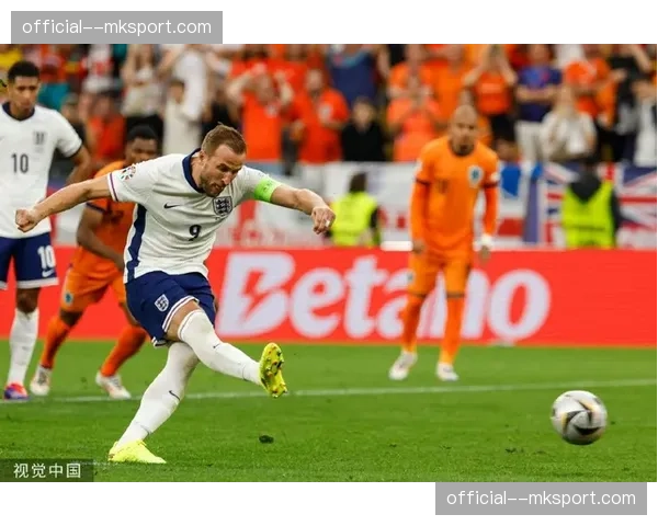 沃特金斯专访：从低级别联赛到英格兰国脚，我的成长之路