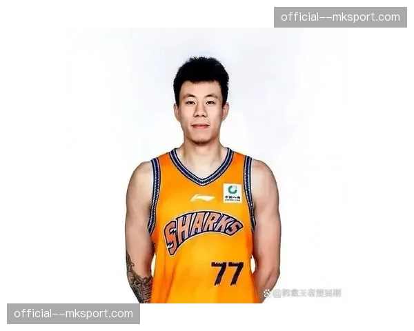 莫兰德评论调侃张镇麟抛弃他去上海，张镇麟回复你去广东是咋回事